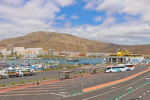 Puerto de Los Cristianos Tenerife