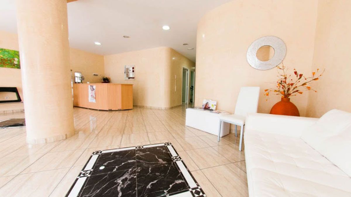 images/customers/0000358_clinica_dental_el_camison_tenerife/002_gallery/dental-clinic-el-camison-tenerife-01.jpg