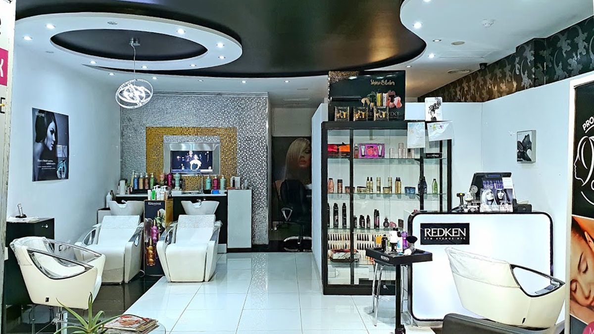 BLACK & WHITE - Hair & Beauty Salon Barber Shop UNISEX - Tenerife - MYT -  MY TENERIFE ®