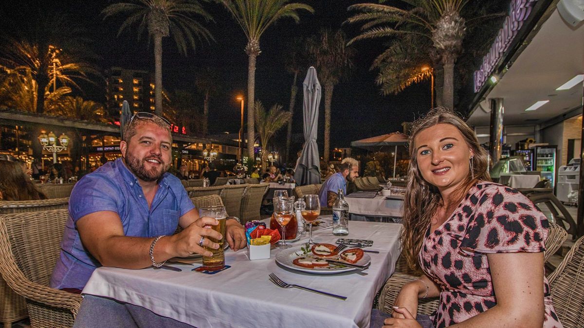 images/customers/0000407_paseo_picasso_restaurant_tenerife/002_gallery/paseo-picasso-restaurant-playa-de-las-americas-tenerife-teaser-image-06.jpg
